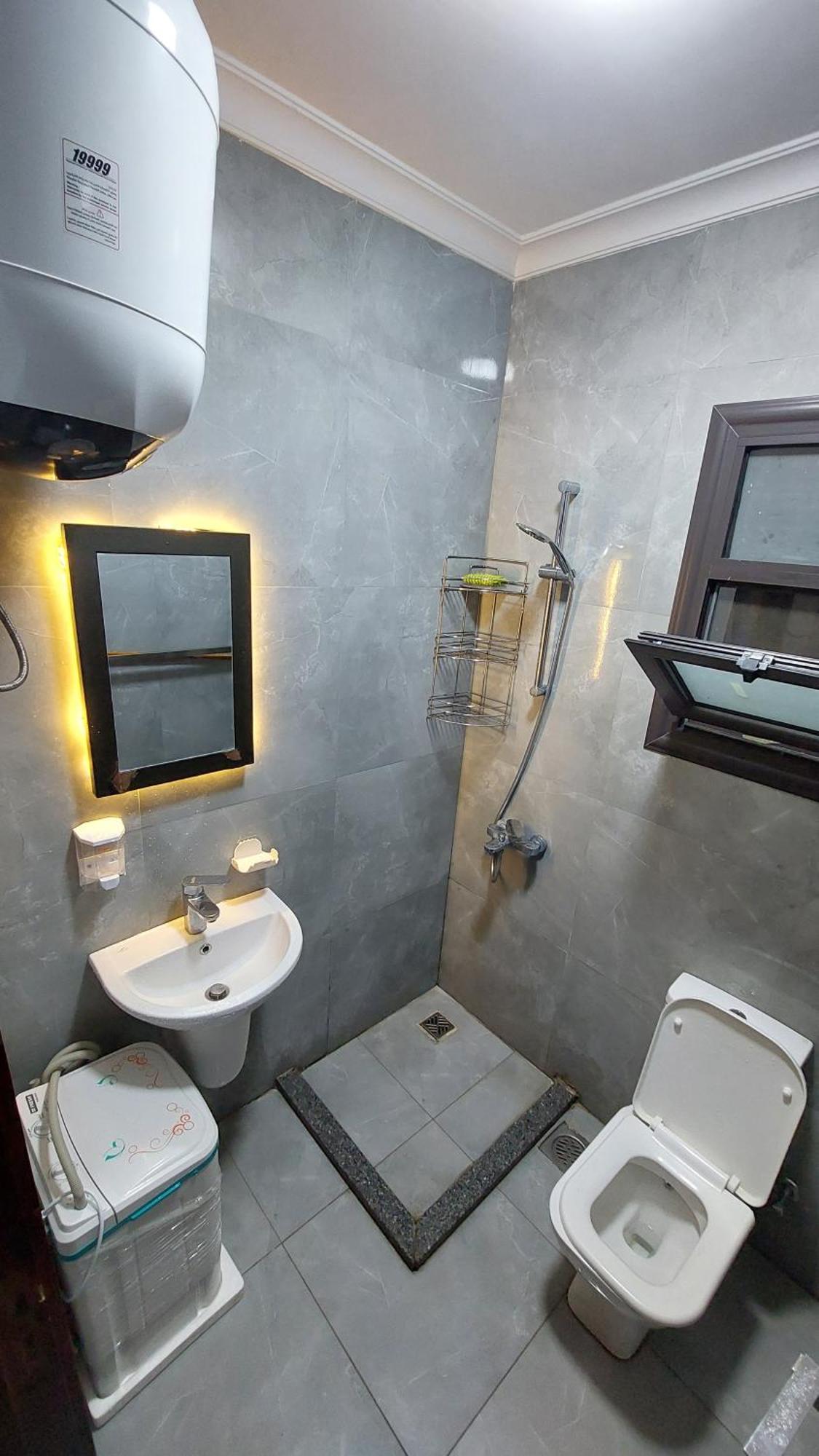 بورتو سعيد - Porto Said Apartment 'Ezbet Shalabi el-Rudi Bagian luar foto